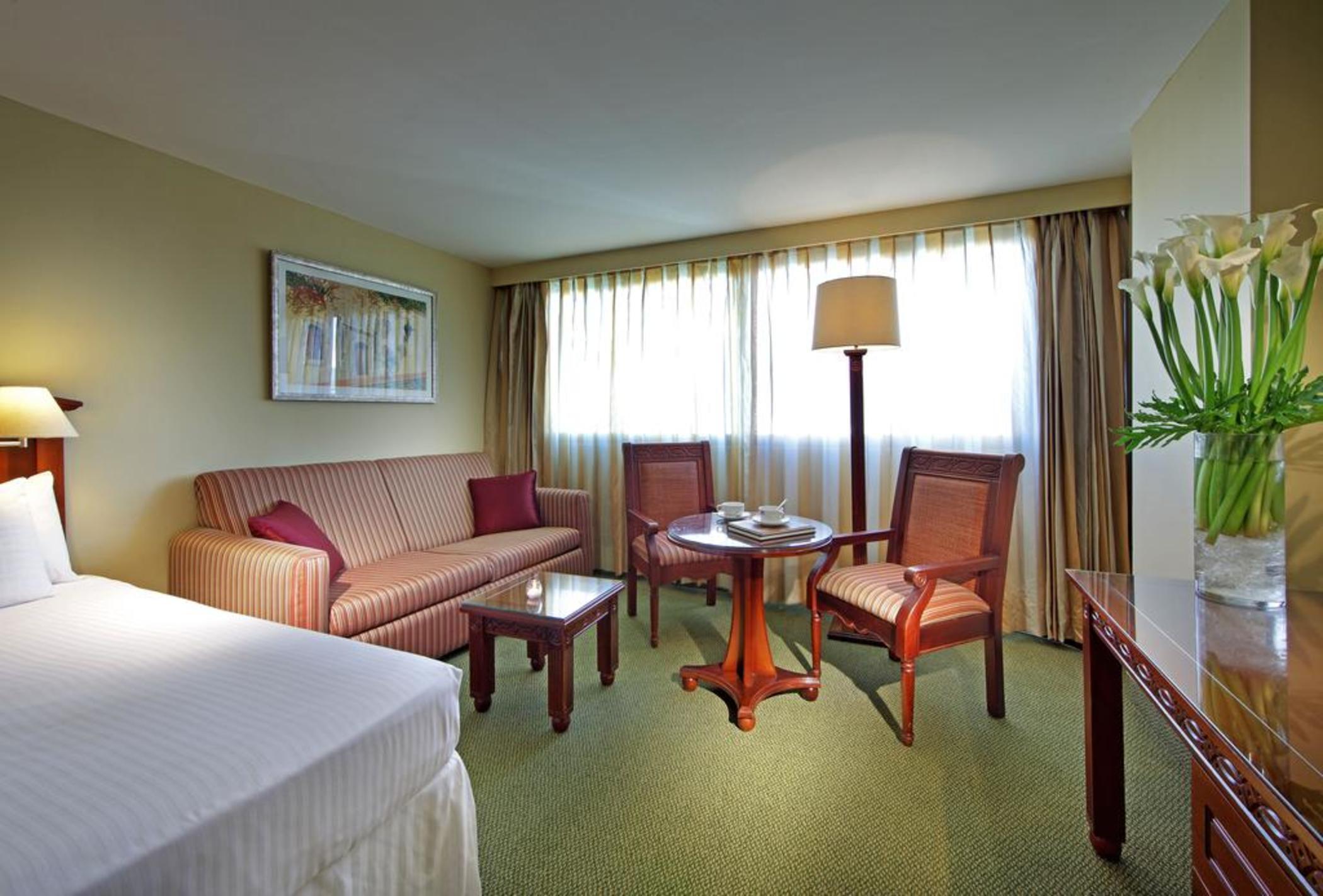 Dominican Fiesta Hotel Santo Domingo Eksteriør bilde A room at the hotel